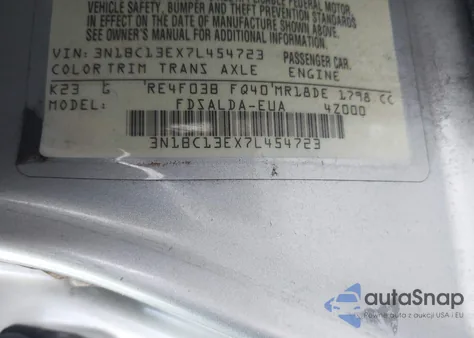 2007 Nissan Versa 1.8S из США, поврежденный, VIN 3N1BC13EX7L454723